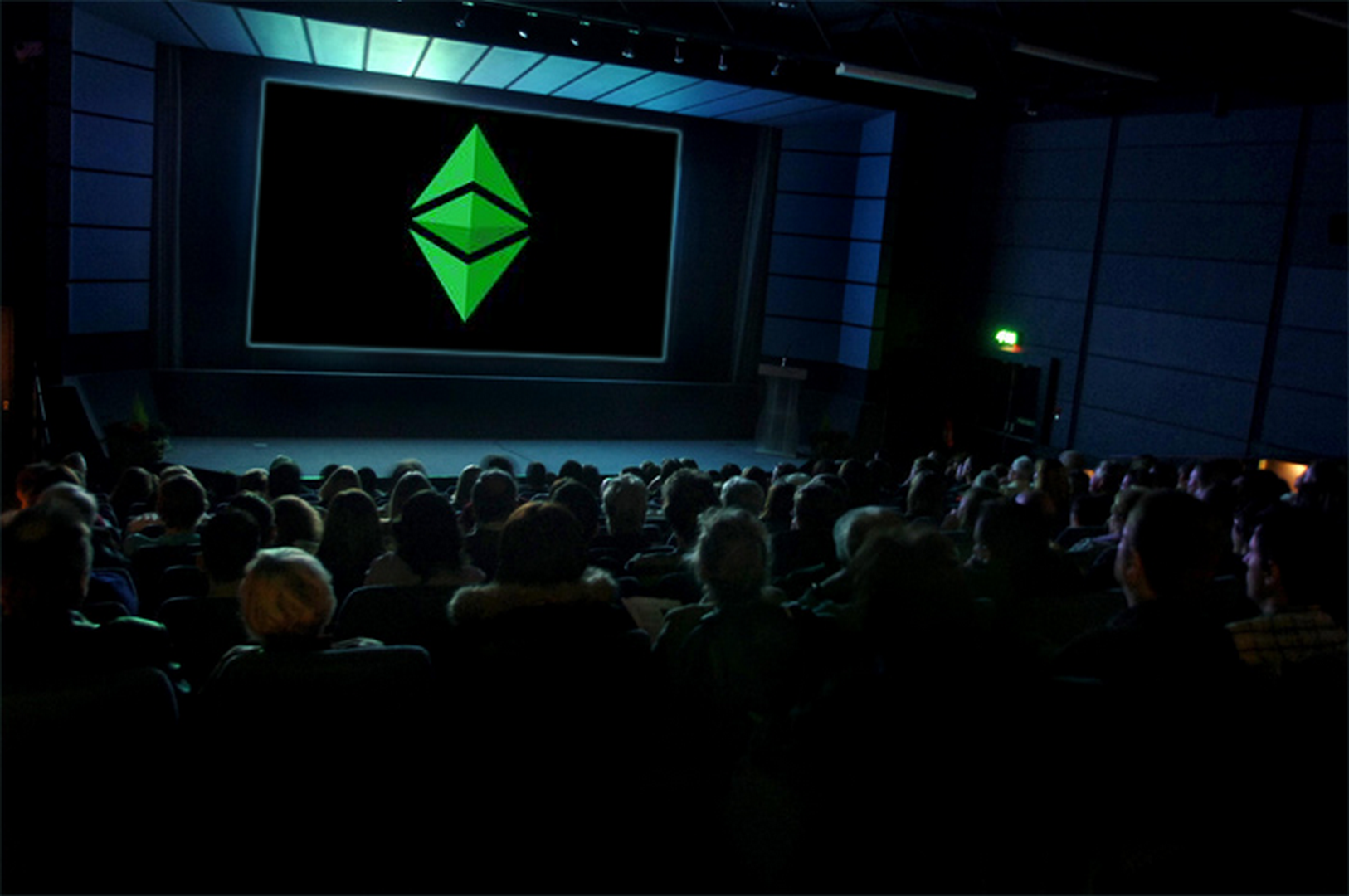 ethereum-classic-wallpaper---dark-cinema_38577546812_o.png