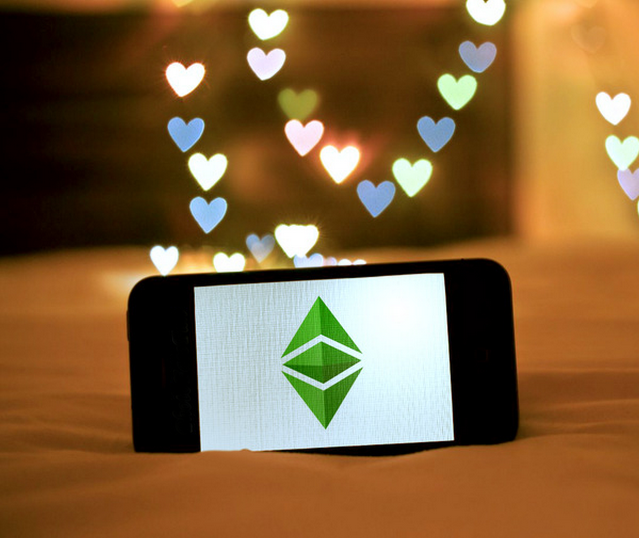 ethereum-classic-logo-art---emerald-love_38555373476_o.png